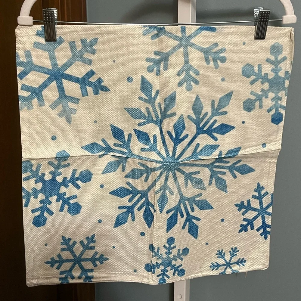 Blue and White Winter Theme Canvas Pillow Case Covers 17.5x17.5 Set 4